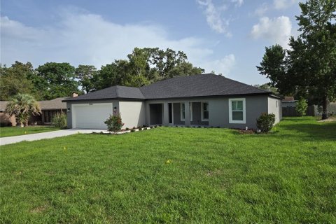 House in Spring Hill, Florida 3 bedrooms, 177.44 sq.m. № 1772985 - photo 2