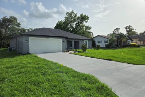 House in Spring Hill, Florida 3 bedrooms, 177.44 sq.m. № 1772985 - photo 3