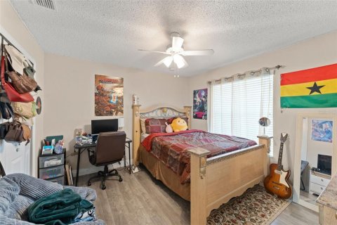 Villa ou maison à vendre à Kissimmee, Floride: 4 chambres, 264.49 m2 № 1856012 - photo 26