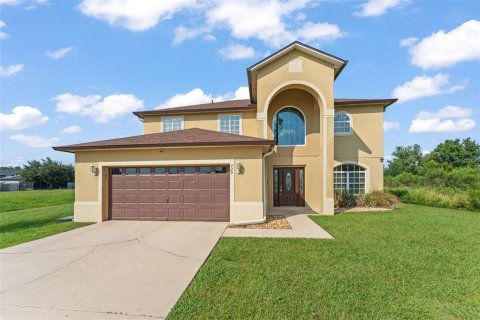 Villa ou maison à vendre à Kissimmee, Floride: 4 chambres, 264.49 m2 № 1856012 - photo 1