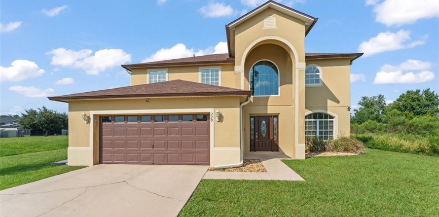 Villa ou maison à Kissimmee, Floride 4 chambres, 264.49 m2 № 1856012