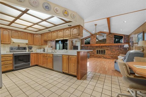 Villa ou maison à vendre à Wauchula, Floride: 3 chambres, 179.95 m2 № 2403255 - photo 9