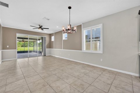House in Riverview, Florida 4 bedrooms, 236.53 sq.m. № 1902798 - photo 23