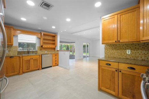 Casa en venta en Southwest Ranches, Florida, 4 dormitorios, 207.92 m2 № 1995095 - foto 16