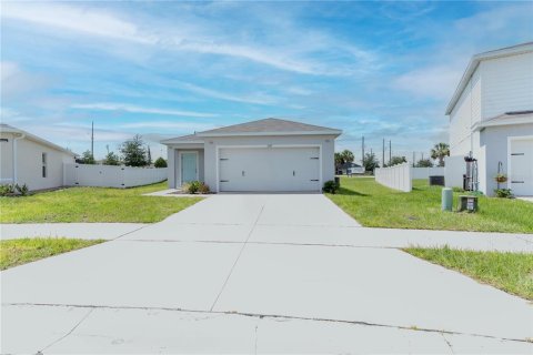 Casa en venta en Haines City, Florida, 3 dormitorios, 137.5 m2 № 1857666 - foto 18
