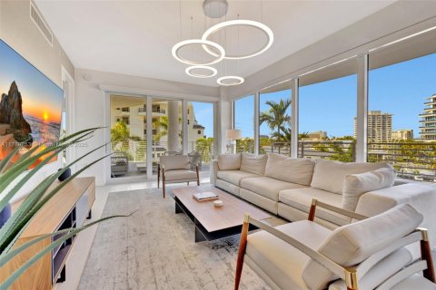 Condo in Fort Lauderdale, Florida, 3 bedrooms  № 1695776 - photo 7