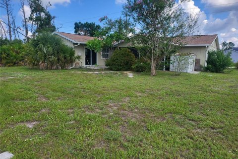 Villa ou maison à louer à Port Charlotte, Floride: 3 chambres, 122.54 m2 № 2167855 - photo 19