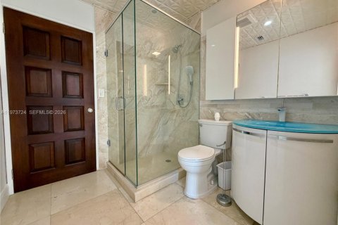 Casa en venta en North Miami Beach, Florida, 4 dormitorios, 349.78 m2 № 2040006 - foto 17