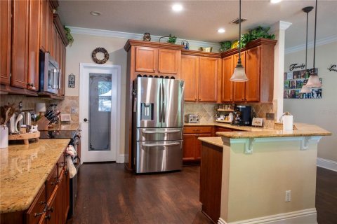 House in Casselberry, Florida 4 bedrooms, 347.83 sq.m. № 2429201 - photo 11