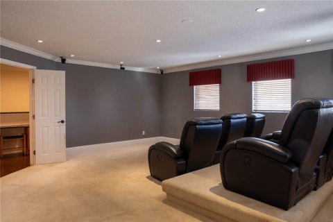 House in Casselberry, Florida 4 bedrooms, 347.83 sq.m. № 2429201 - photo 26