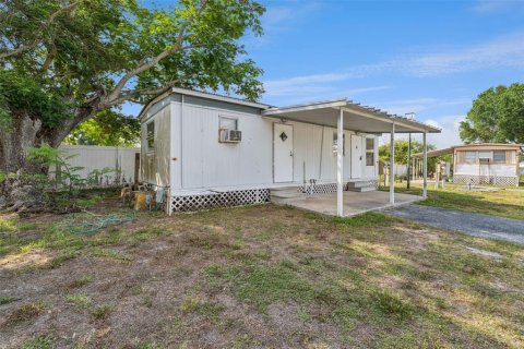 Appartement à louer à Winter Haven, Floride: 1 chambre, 41.81 m2 № 2150791 - photo 2