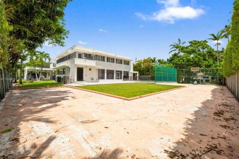 Casa en venta en South Miami, Florida, 5 dormitorios, 528.89 m2 № 1848893 - foto 20