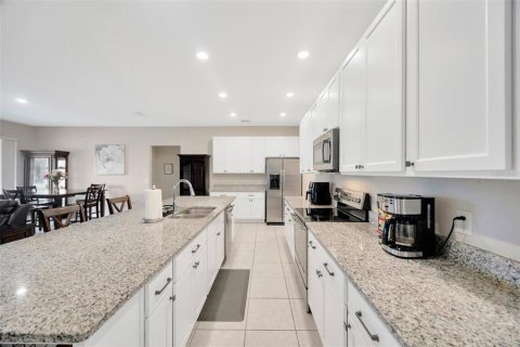 Villa ou maison à vendre à Fruitland Park, Floride: 4 chambres, 213.3 m2 № 1745491 - photo 7