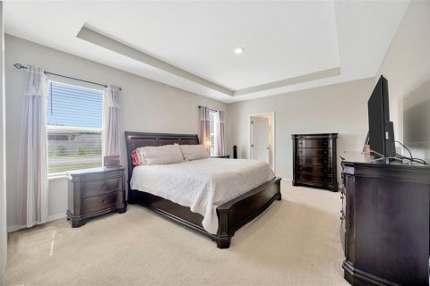 Villa ou maison à vendre à Fruitland Park, Floride: 4 chambres, 213.3 m2 № 1745491 - photo 11