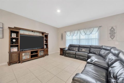 Villa ou maison à vendre à Fruitland Park, Floride: 4 chambres, 213.3 m2 № 1745491 - photo 9