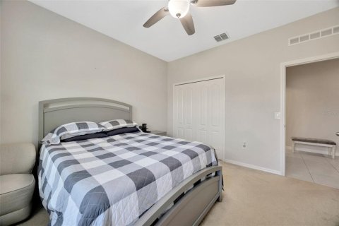 Villa ou maison à vendre à Fruitland Park, Floride: 4 chambres, 213.3 m2 № 1745491 - photo 16