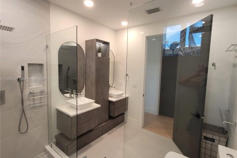 Купить таунхаус в Форт-Лодердейл, Флорида 3 спальни, 262.45м2, № 2027154 - фото 23