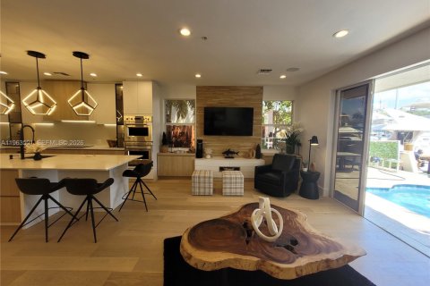 Купить таунхаус в Форт-Лодердейл, Флорида 3 спальни, 262.45м2, № 2027154 - фото 4