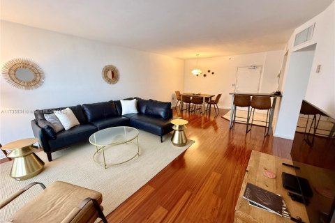Copropriété à louer à Bal Harbour, Floride: 2 chambres, 98.1 m2 № 1485569 - photo 12