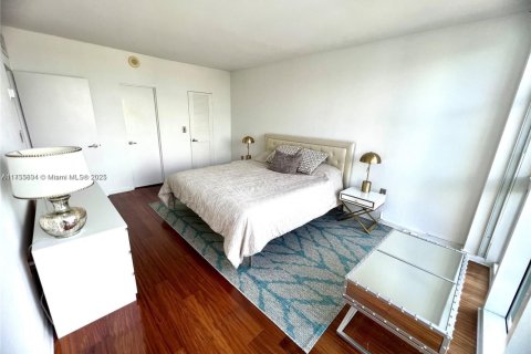 Copropriété à louer à Bal Harbour, Floride: 2 chambres, 98.1 m2 № 1485569 - photo 24
