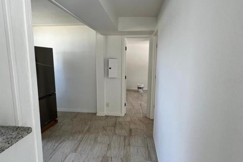 Propiedad comercial en venta en Nokomis, Florida, 112.97 m2 № 1679292 - foto 7