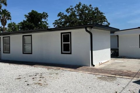 Propiedad comercial en venta en Nokomis, Florida, 112.97 m2 № 1679292 - foto 14