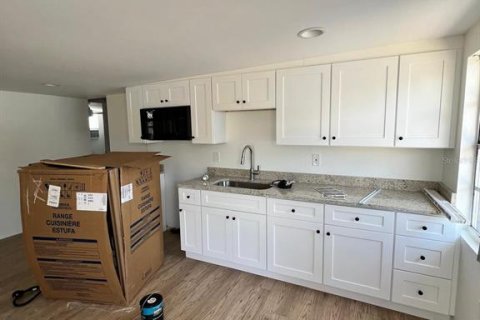 Propiedad comercial en venta en Nokomis, Florida, 112.97 m2 № 1679292 - foto 25