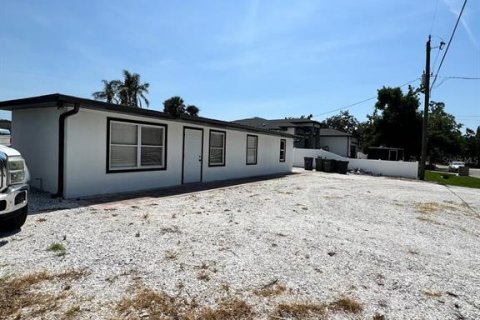 Propiedad comercial en venta en Nokomis, Florida, 112.97 m2 № 1679292 - foto 12
