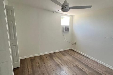 Propiedad comercial en venta en Nokomis, Florida, 112.97 m2 № 1679292 - foto 19