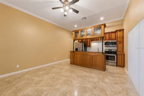 Villa ou maison à vendre à Oviedo, Floride: 4 chambres, 281.31 m2 № 2150222 - photo 15