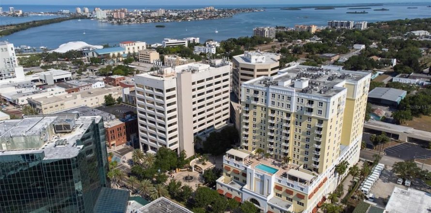 Condo à Clearwater, Floride, 3 chambres № 1850093