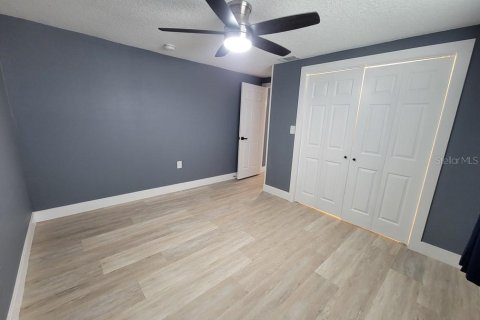 Casa en alquiler en New Port Richey, Florida, 2 dormitorios, 67.08 m2 № 2113520 - foto 18