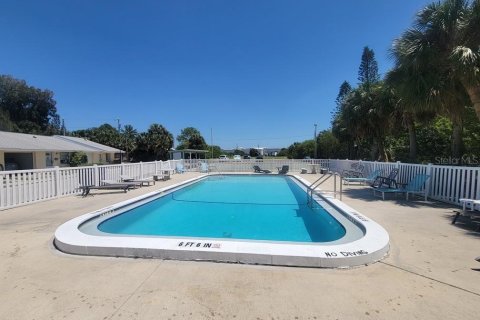 Casa en alquiler en New Port Richey, Florida, 2 dormitorios, 67.08 m2 № 2113520 - foto 23