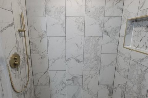Casa en alquiler en New Port Richey, Florida, 2 dormitorios, 67.08 m2 № 2113520 - foto 16