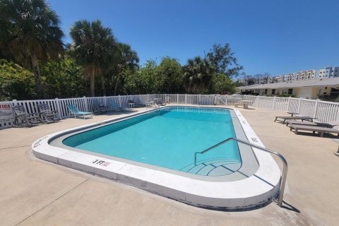 Casa en alquiler en New Port Richey, Florida, 2 dormitorios, 67.08 m2 № 2113520 - foto 22