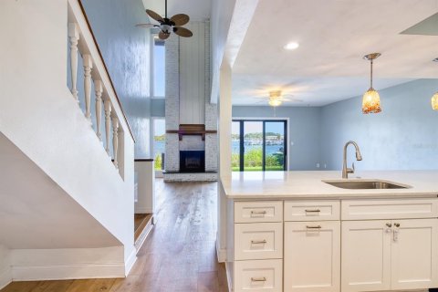 Touwnhouse à louer à New Smyrna Beach, Floride: 3 chambres, 158.12 m2 № 2384143 - photo 3