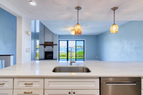 Touwnhouse à louer à New Smyrna Beach, Floride: 3 chambres, 158.12 m2 № 2384143 - photo 7