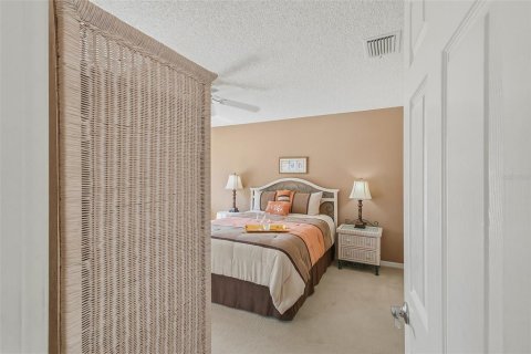 Casa en venta en Lady Lake, Florida, 2 dormitorios, 105.54 m2 № 2149815 - foto 17