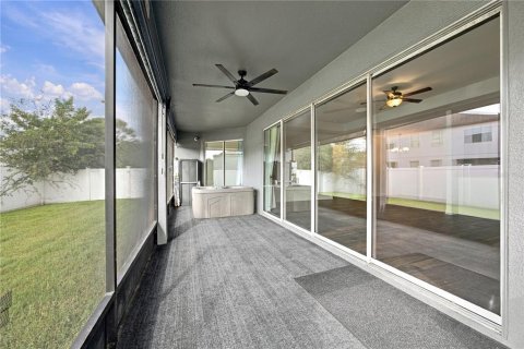 Villa ou maison à vendre à Land O' Lakes, Floride: 3 chambres, 171.13 m2 № 2396606 - photo 4