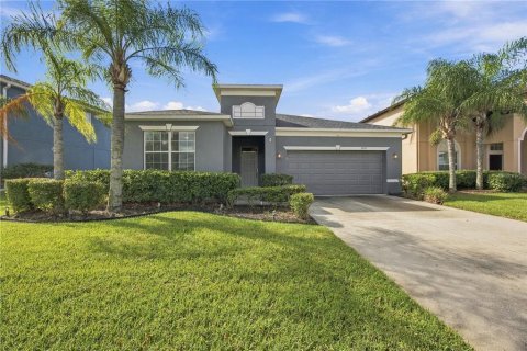 Villa ou maison à vendre à Land O' Lakes, Floride: 3 chambres, 171.13 m2 № 2396606 - photo 2
