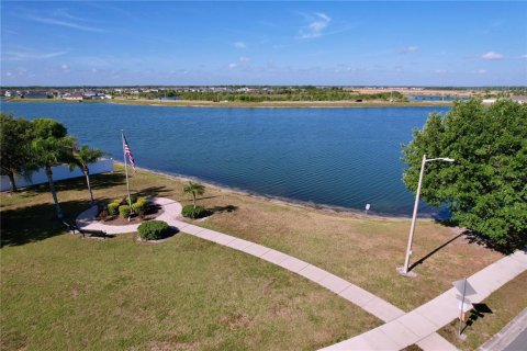 House in Lakeland, Florida 3 bedrooms, 123.65 sq.m. № 1630242 - photo 15