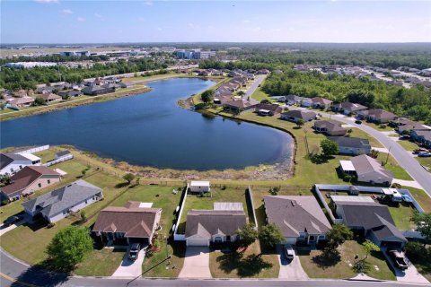 House in Lakeland, Florida 3 bedrooms, 123.65 sq.m. № 1630242 - photo 6