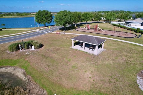 House in Lakeland, Florida 3 bedrooms, 123.65 sq.m. № 1630242 - photo 11