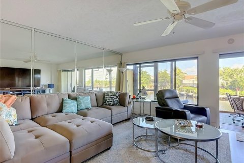 Touwnhouse à vendre à Punta Gorda, Floride: 3 chambres, 155.52 m2 № 2354156 - photo 23