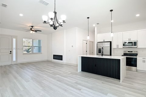 Купить виллу или дом в Порт-Шарлотт, Флорида 4 спальни, 157.47м2, № 2030692 - фото 13