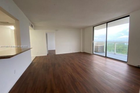 Condominio en alquiler en North Miami, Florida, 2 dormitorios, 83.61 m2 № 1936941 - foto 9