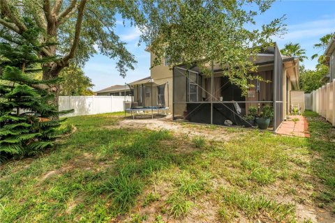 House in Gibsonton, Florida 3 bedrooms, 219.99 sq.m. № 2379652 - photo 25