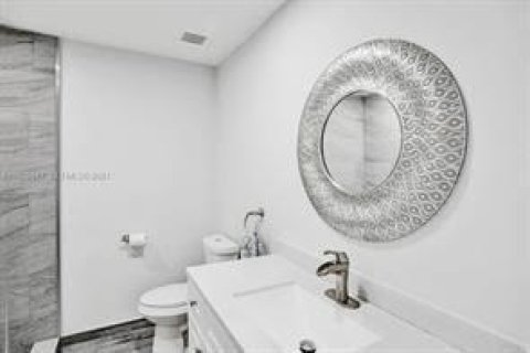 Copropriété à louer à Plantation, Floride: 4 chambres, 164.44 m2 № 2147205 - photo 18