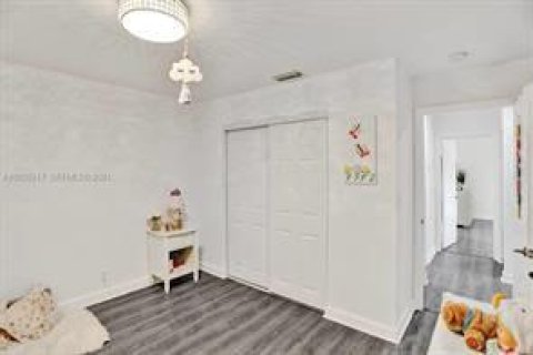 Copropriété à louer à Plantation, Floride: 4 chambres, 164.44 m2 № 2147205 - photo 20