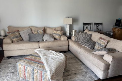 Condominio en alquiler en Winter Haven, Florida, 2 dormitorios, 99.68 m2 № 2107351 - foto 3